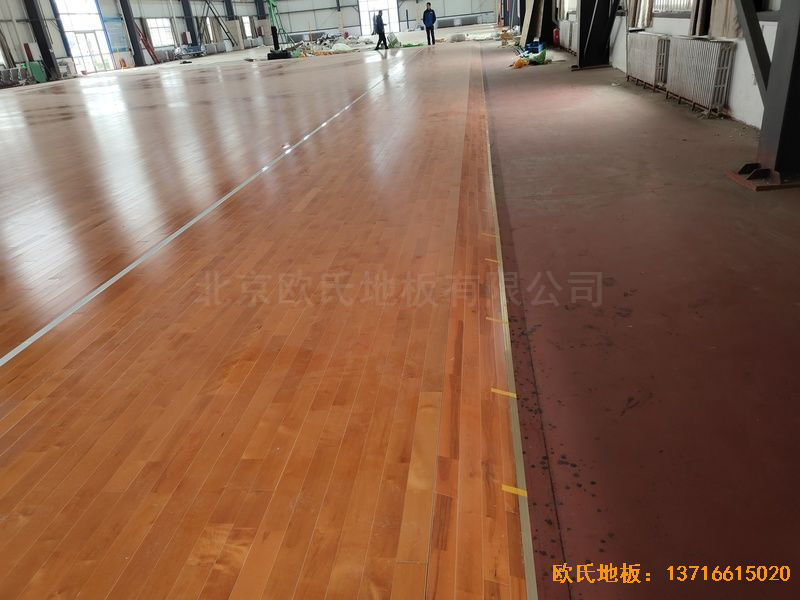 山東臨沂市監獄體育木地板施工案例