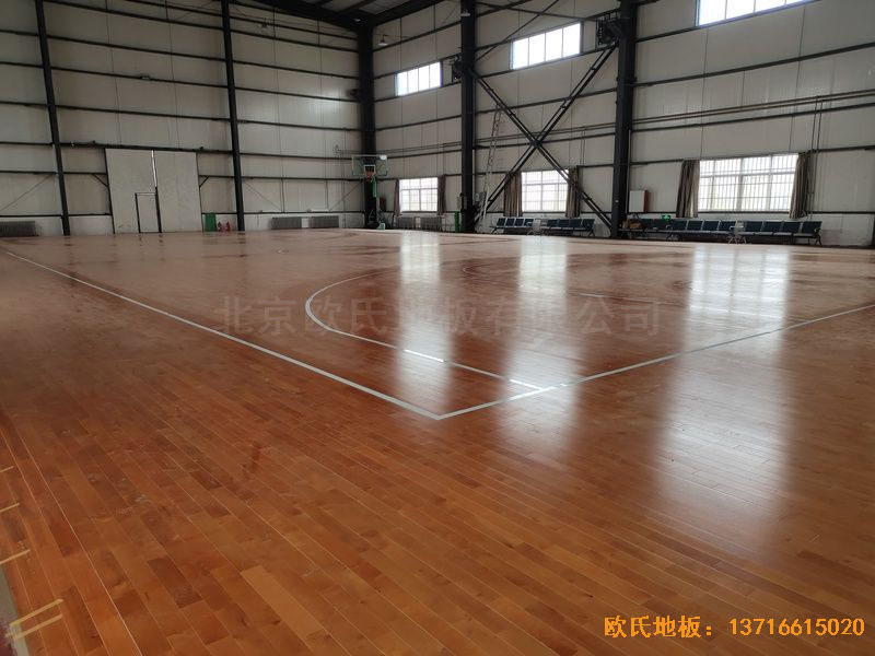 山東臨沂市監獄體育木地板施工案例