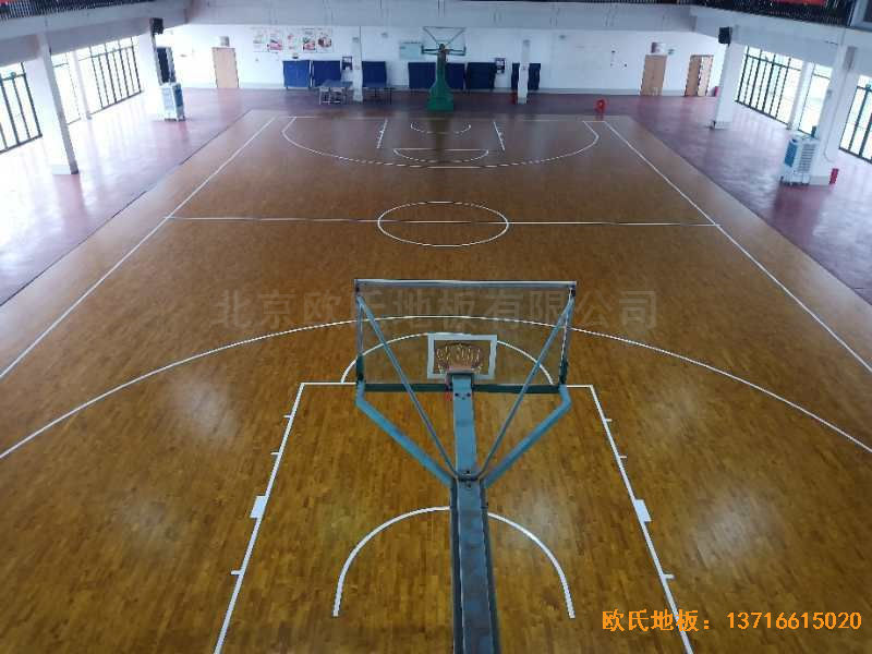 廣西來賓市較好的中學運動木地板安裝案例