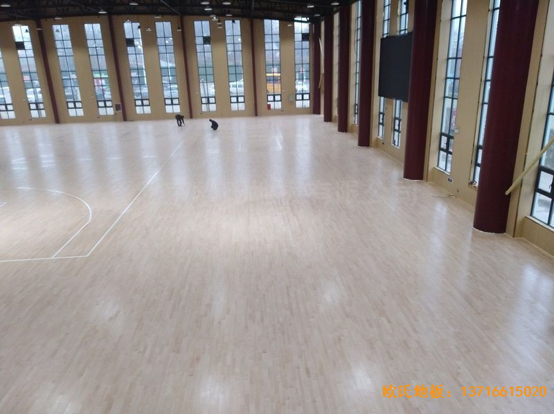 河南新密市體育發展中心運動木地板安裝案例