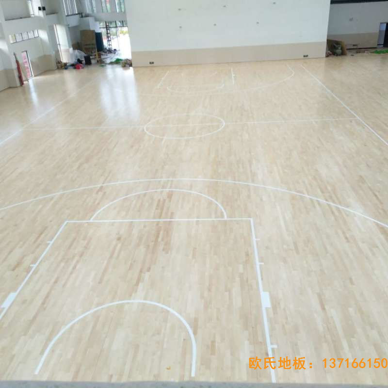 贛州寧都縣城關小學九章路校區(qū)運動木地板安裝案例