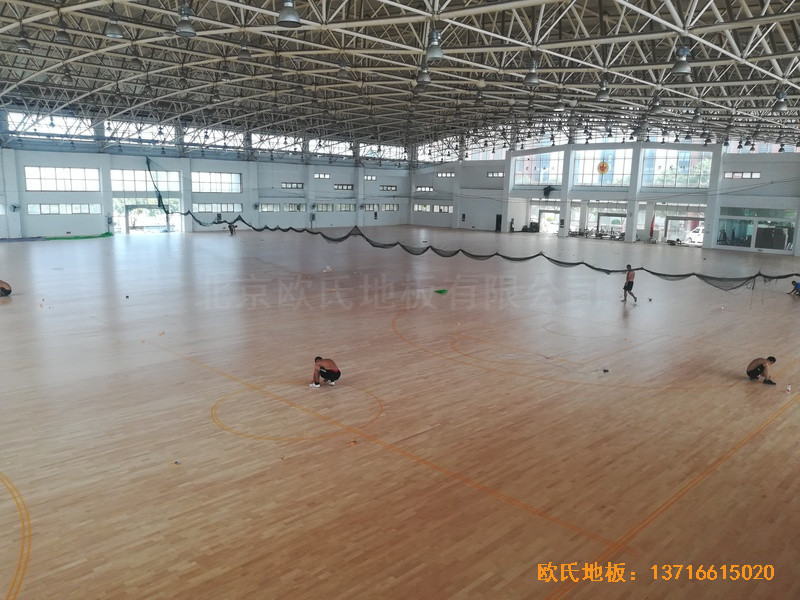 武漢體育學院運動地板安裝案例3