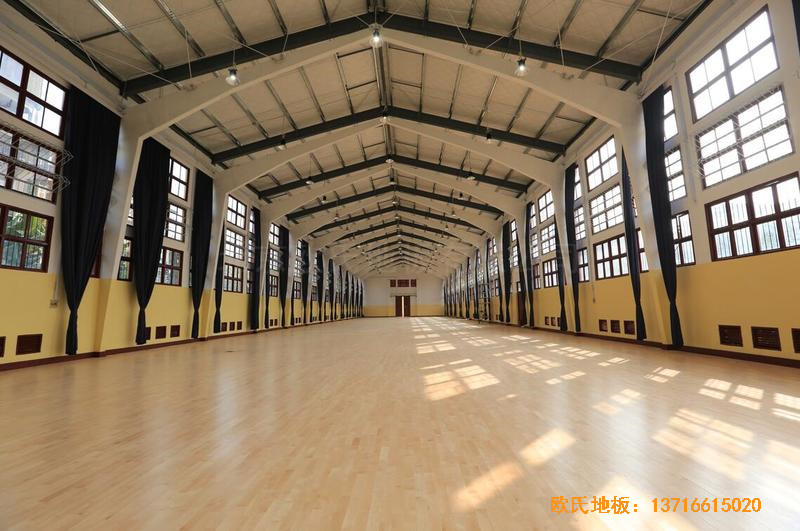 福建中國女排中國隊訓練基地排球場館運動地板鋪設案例4