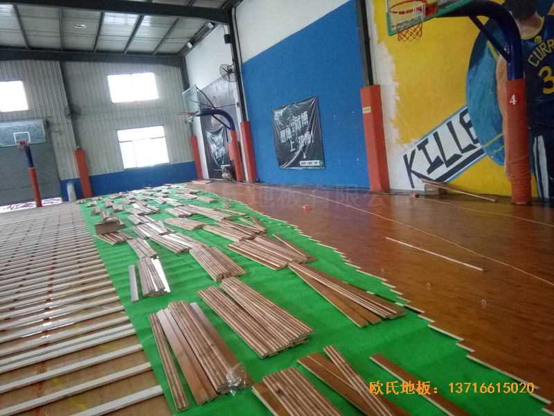 上海閔行kBT藍(lán)球訓(xùn)練館體育木地板鋪裝案例2