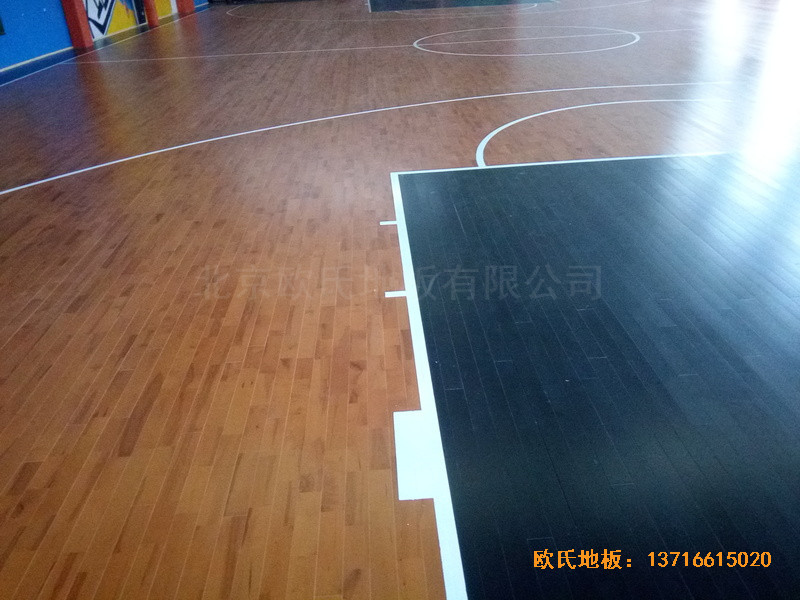 上海閔行kBT藍(lán)球訓(xùn)練館體育木地板鋪裝案例3
