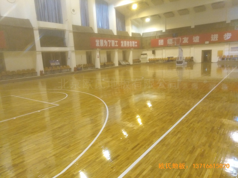 山西璐安集團籃球館體育地板施工案例2