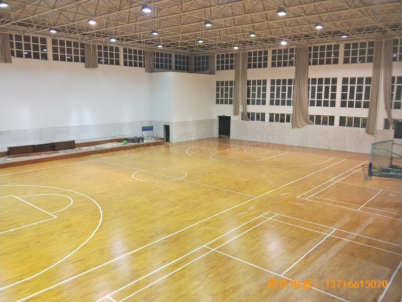 江蘇宿遷消防支隊籃球館體育地板鋪設案例5