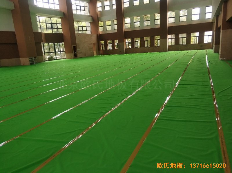 江蘇常州同濟中學運動館運動木地板鋪設案例3