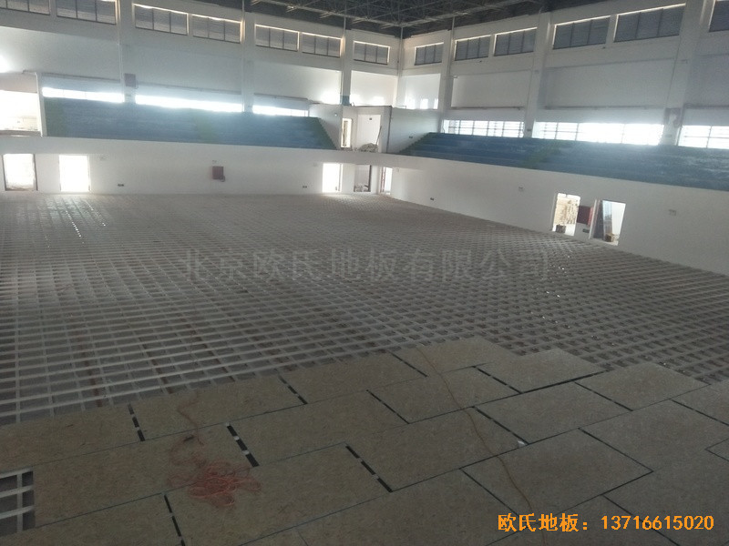 江西贛州天嬌中學運動館體育地板鋪裝案例3