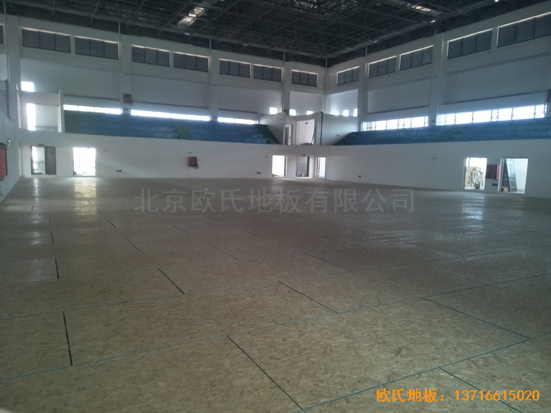 江西贛州天嬌中學運動館體育地板鋪裝案例4