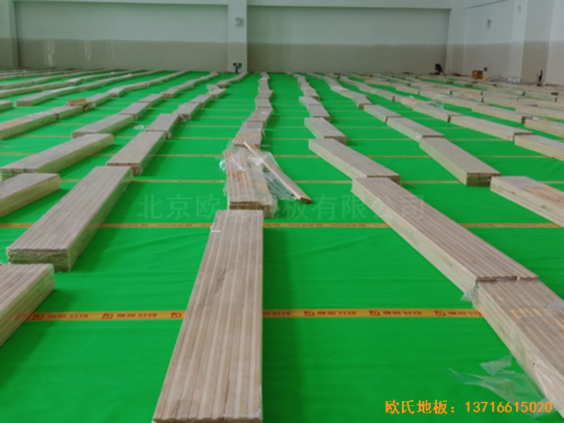 深圳北環中學運動館體育地板安裝案例2