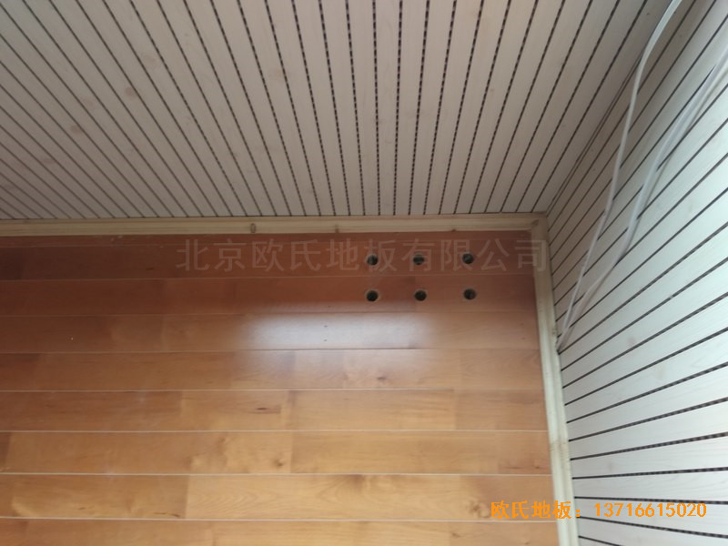 湖南岳麓南雅湘江中學籃球館體育木地板鋪裝案例2