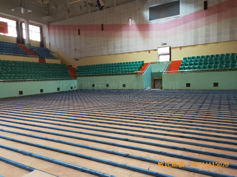 云南官渡區體育館運動地板施工案例1