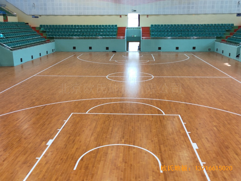 云南官渡區體育館運動地板施工案例3