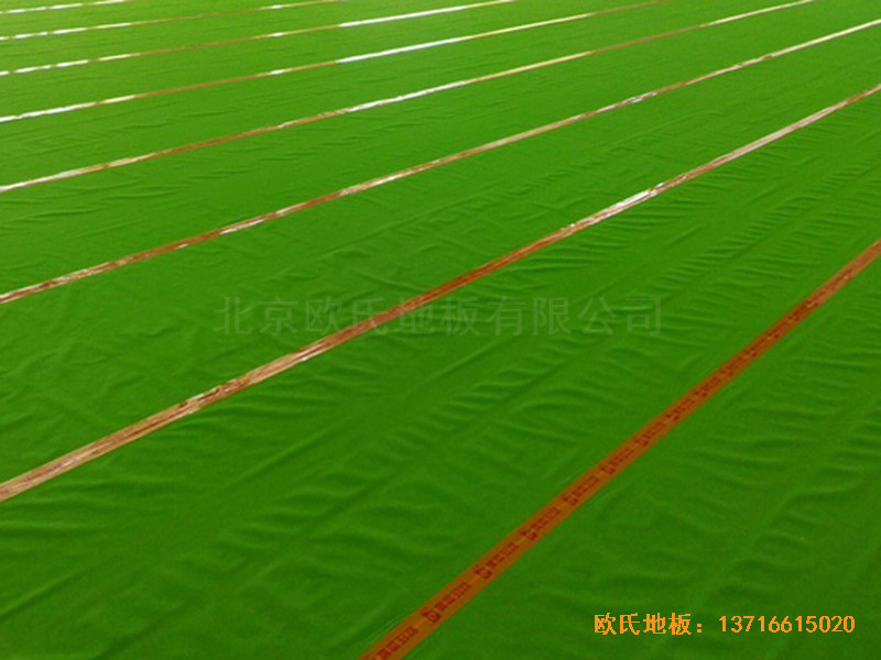 甘肅天水清水縣農業學院籃球館體育地板鋪設案例2