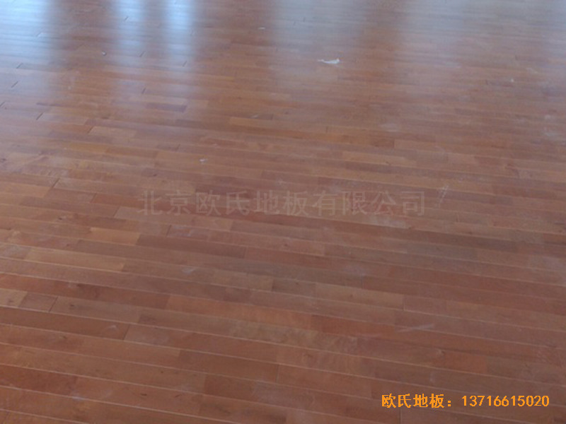 甘肅天水清水縣農業學院籃球館體育地板鋪設案例4