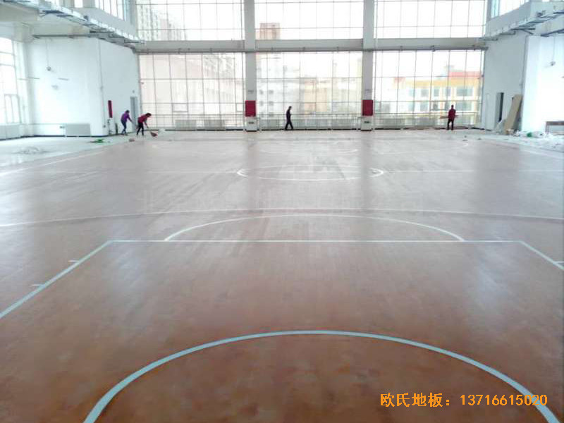 甘肅天水清水縣農業學院籃球館體育地板鋪設案例5