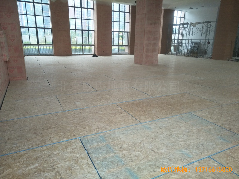 福建泉州海關橋南運動場體育木地板鋪設案例2