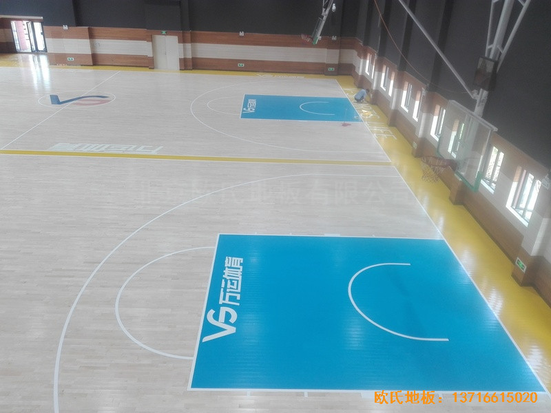 長沙萬科金域行業體育館體育木地板鋪設案例5