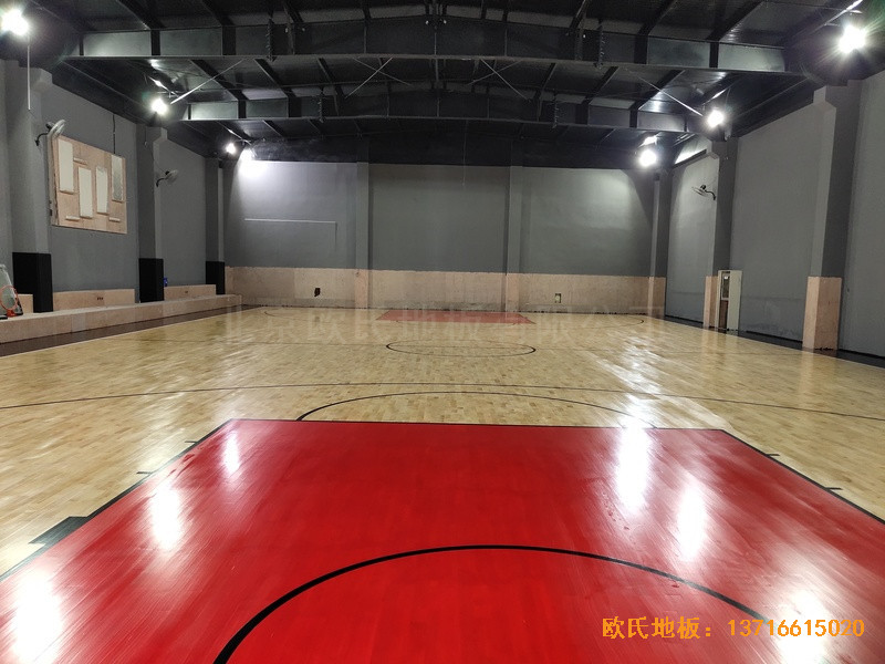 上海松江區kc籃球公園體育地板施工案例5