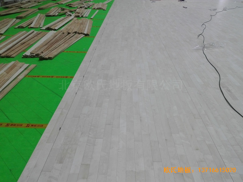 吉林國電雙遼發(fā)電廠體育館運動地板安裝案例2