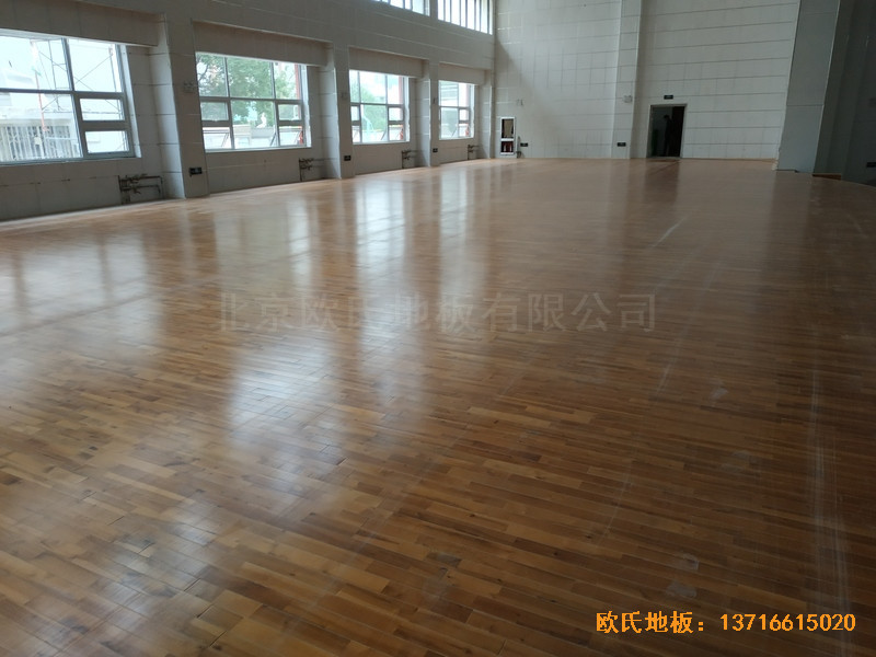 寧夏銀川試驗中學(xué)舞臺運動地板鋪設(shè)案例0