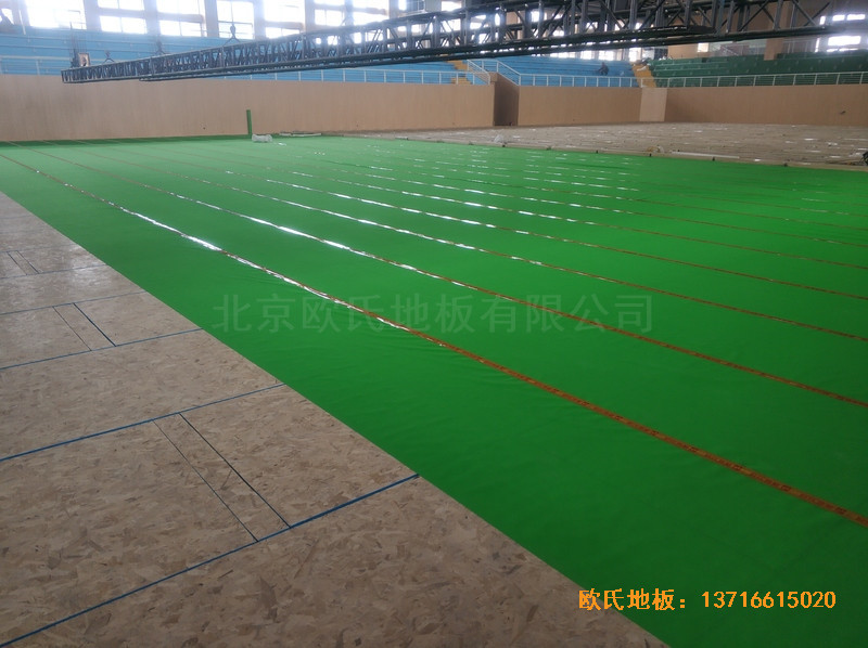 寶雞職業技術學院體育館體育木地板安裝案例2
