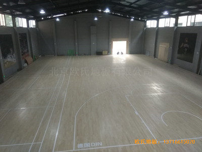 山西長治雙創夢工廠籃球體育木地板施工案例