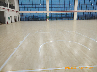 廣西高新開發區五菱小區體育館運動木地板鋪設案例
