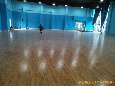 江蘇柘汪鎮港口大廈運動館運動木地板鋪設案例
