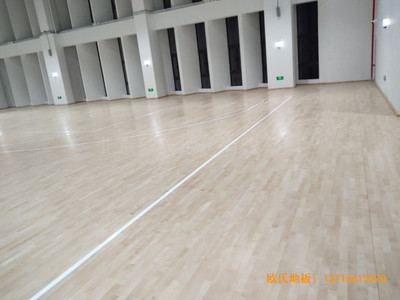 浙江寧波象山分校籃球館體育地板鋪裝案例