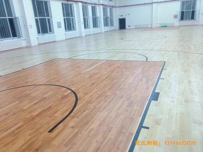 吉林篝火籃球訓練館體育木地板鋪設案例