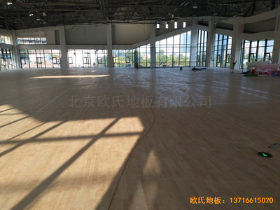 四川宜賓市臨港實驗學校體育館體育地板鋪裝案例