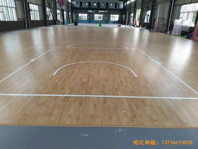 安微淮南開發區籃球館運動木地板安裝案例