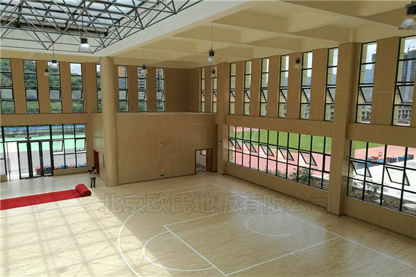 四川瀘州市敘永縣城西實驗學校運動木地板鋪設工程