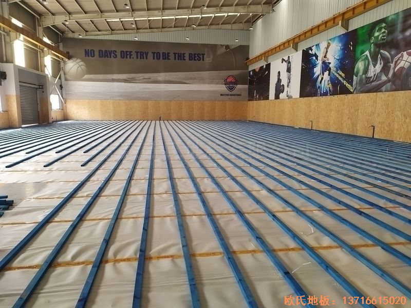 江蘇昆山市博瑞祥汽車一站服務(wù)運動地板施工案例